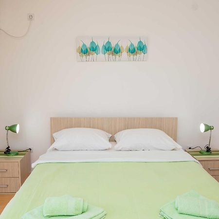 Villa Vjera Petrovac Luaran gambar
