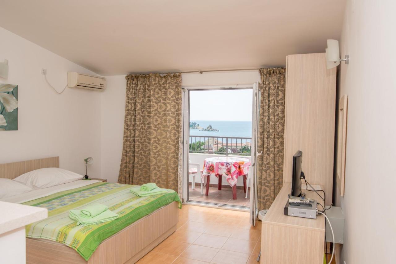 Villa Vjera Petrovac Luaran gambar