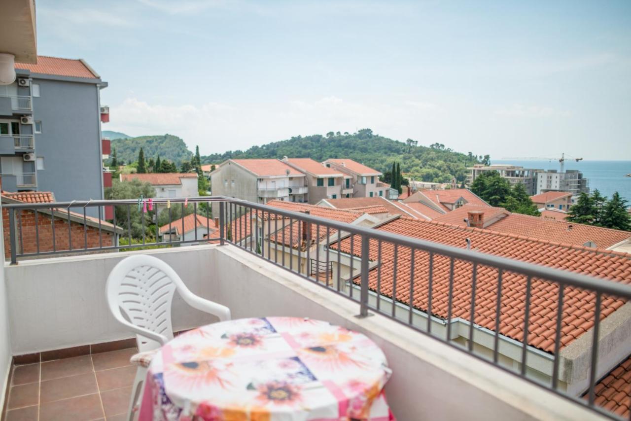 Villa Vjera Petrovac Luaran gambar